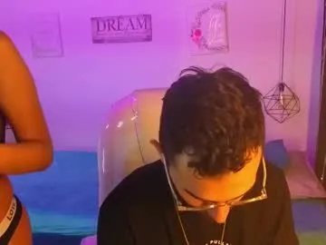 annie_and_ryan on Chaturbate