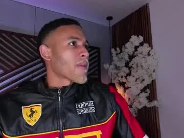 bento_fox on Chaturbate