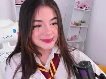 dolce_antonellaa on Chaturbate
