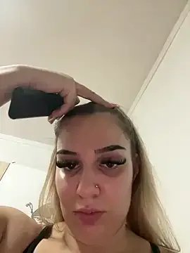 CrazyJessika on StripChat
