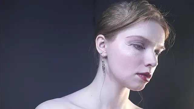 ginger_hugs on StripChat