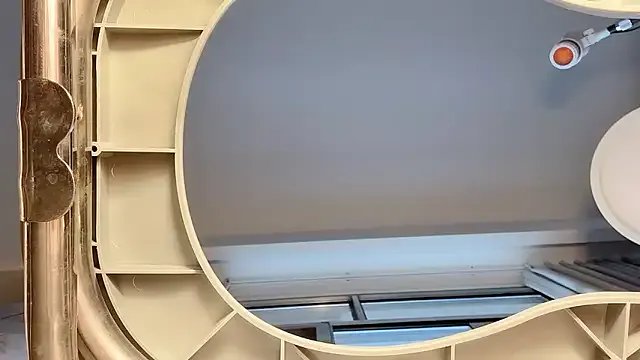 Krismil3 on StripChat