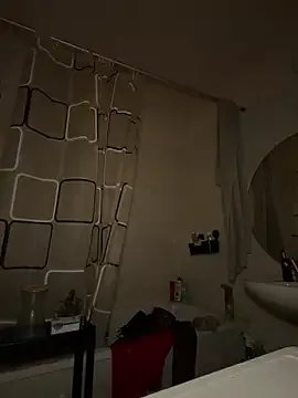 vinique99 on StripChat