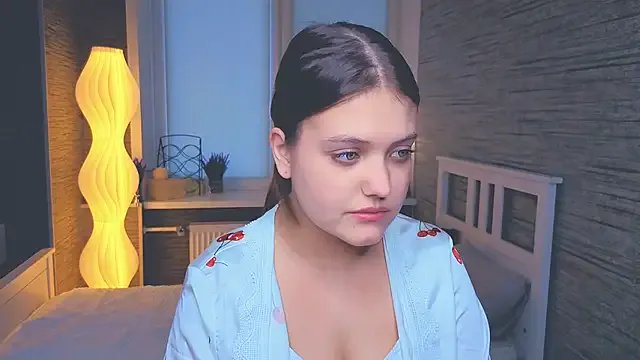 WhitleyMurra — Hey again sweet! Let`s start with heart!