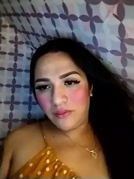 Yourbabyshane on StripChat