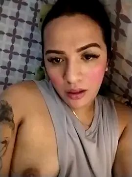 Yourbabyshane on StripChat